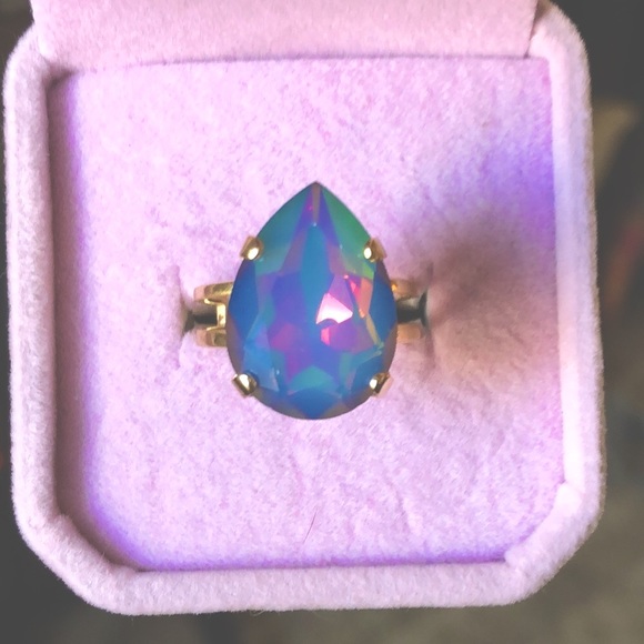 Rainbow Opal + Gold Pear Crystal Ring - Picture 9 of 12